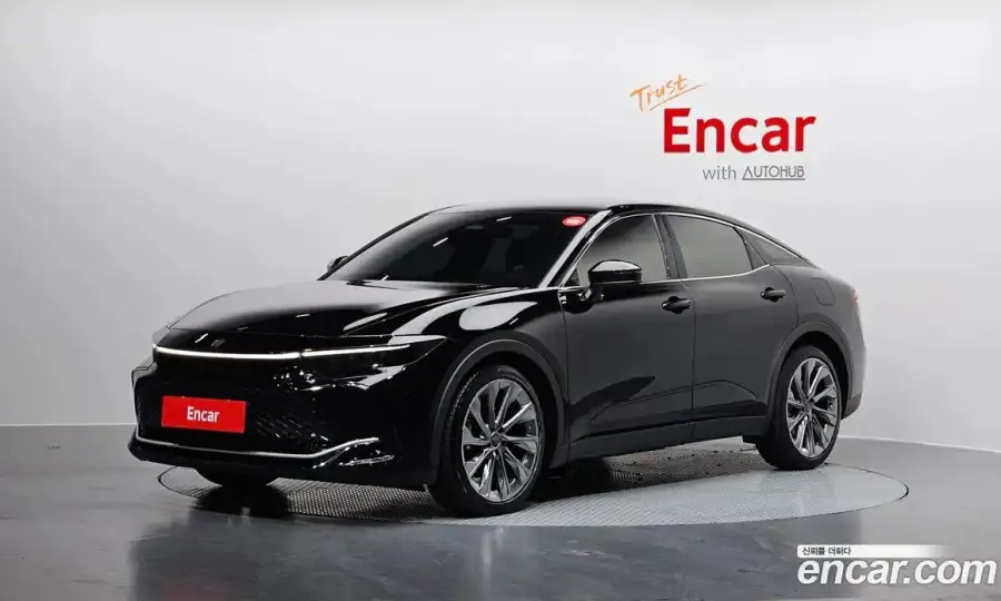 Toyota Crown 2.5 4WD Hybrid
