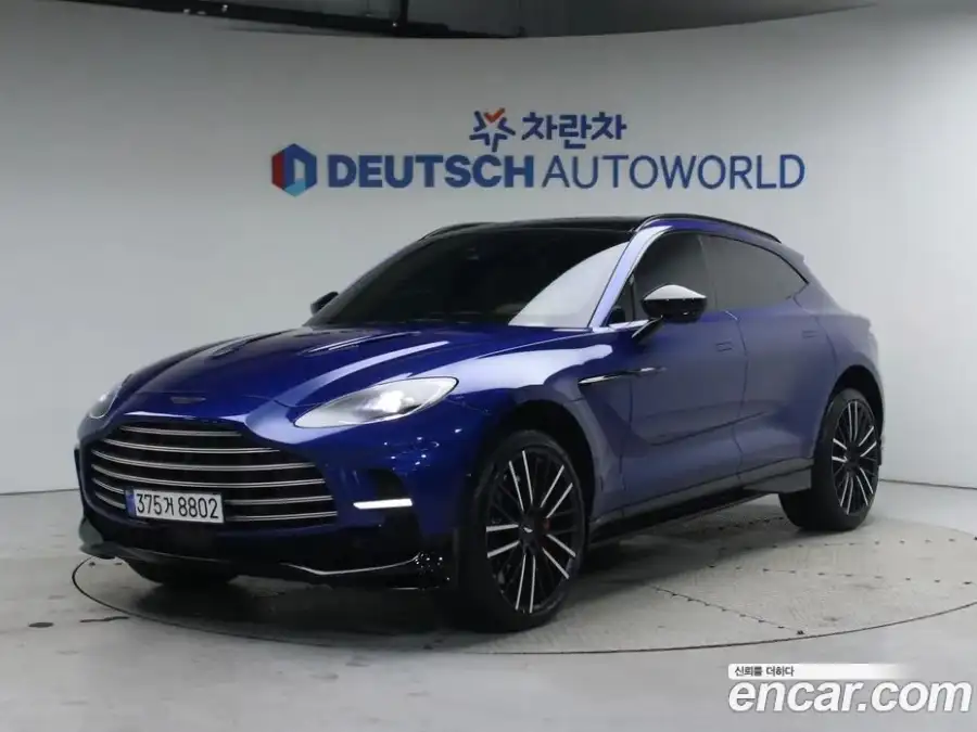 Aston Martin Dbx 4.0 V8 707