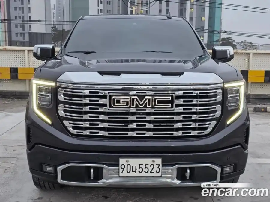 GMC Sierra Denali-X