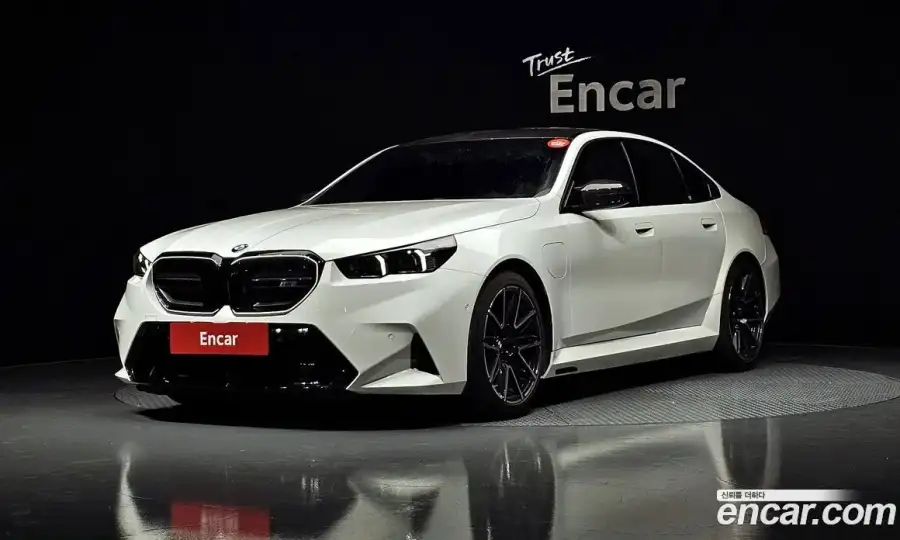BMW M5 M5 Sedan
