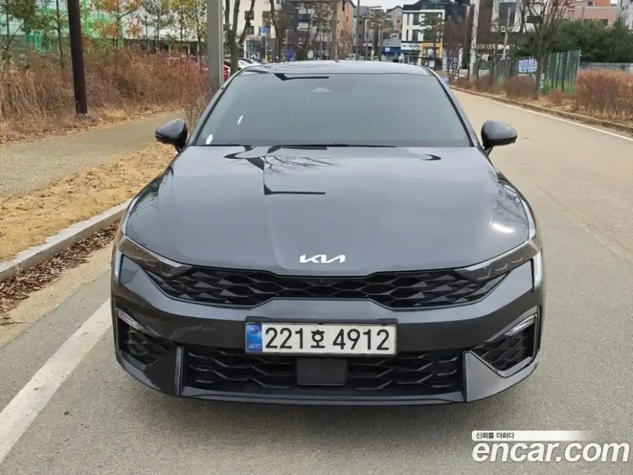Kia K5 Noblesse