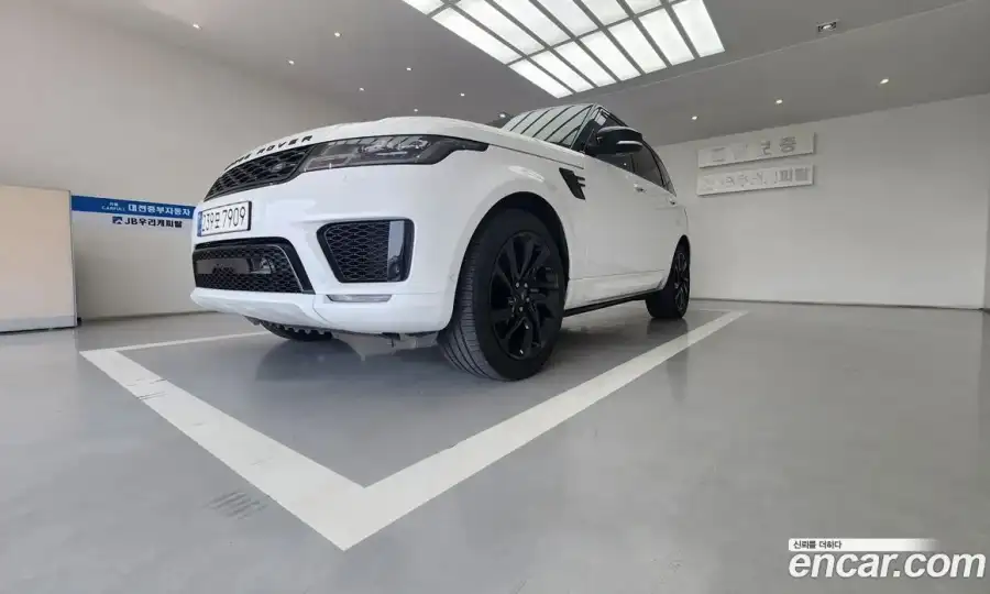 Land Rover Range Rover Sport D300 HSE Dynamic