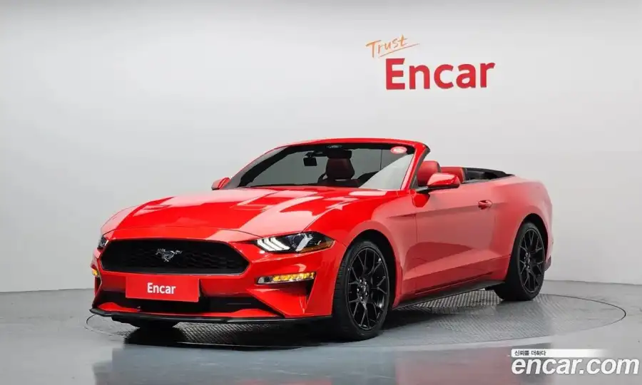 Ford Mustang Convertible