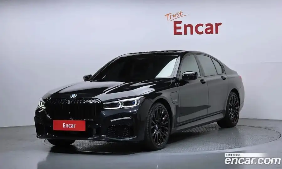 BMW 7-Series 745e iPerformance M Sport
