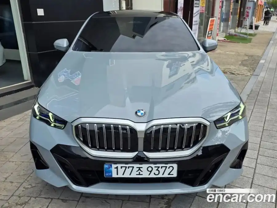 BMW 5-Series 520i M Sport