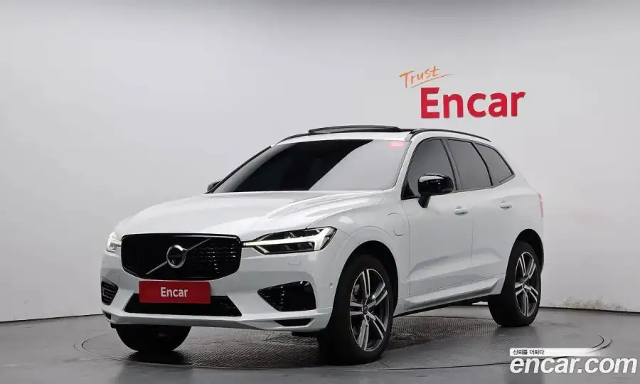 Volvo XC60 T8 R-Design