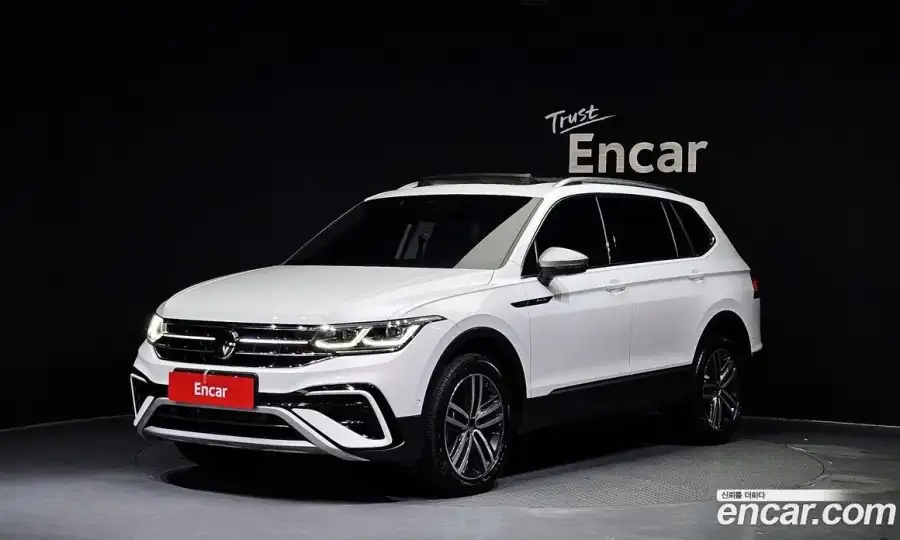 Volkswagen Tiguan 2.0 TSI Prestige
