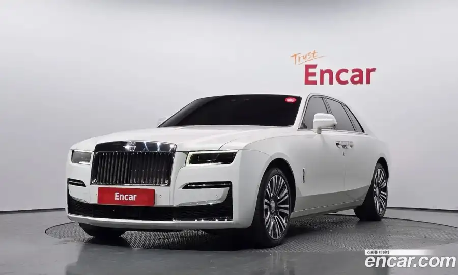 Rolls-Royce Ghost 6.7 V12