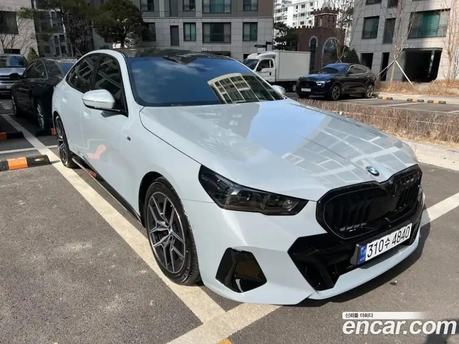BMW 5-Series 520i Special Edition