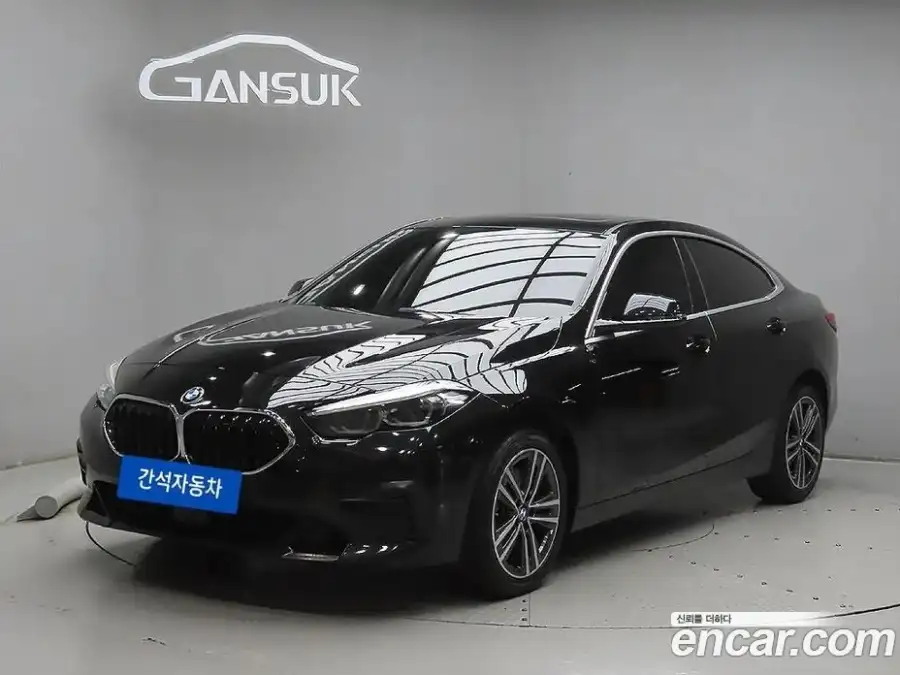BMW 2-Series 220i Advantage