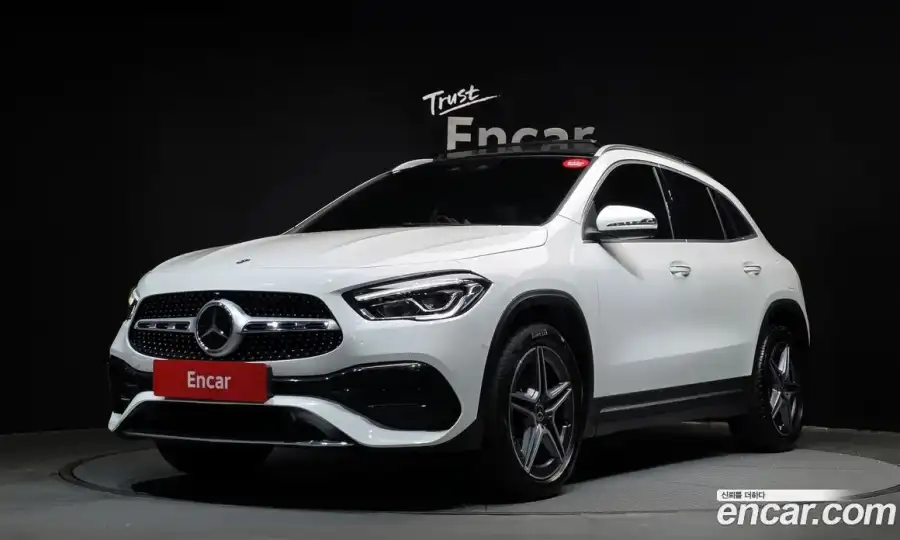 Mercedes-Benz GLA-Class GLA250 4MATIC