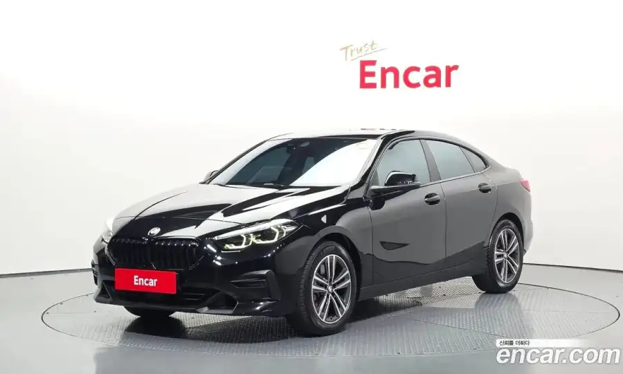 BMW 2-Series 220i Advantage