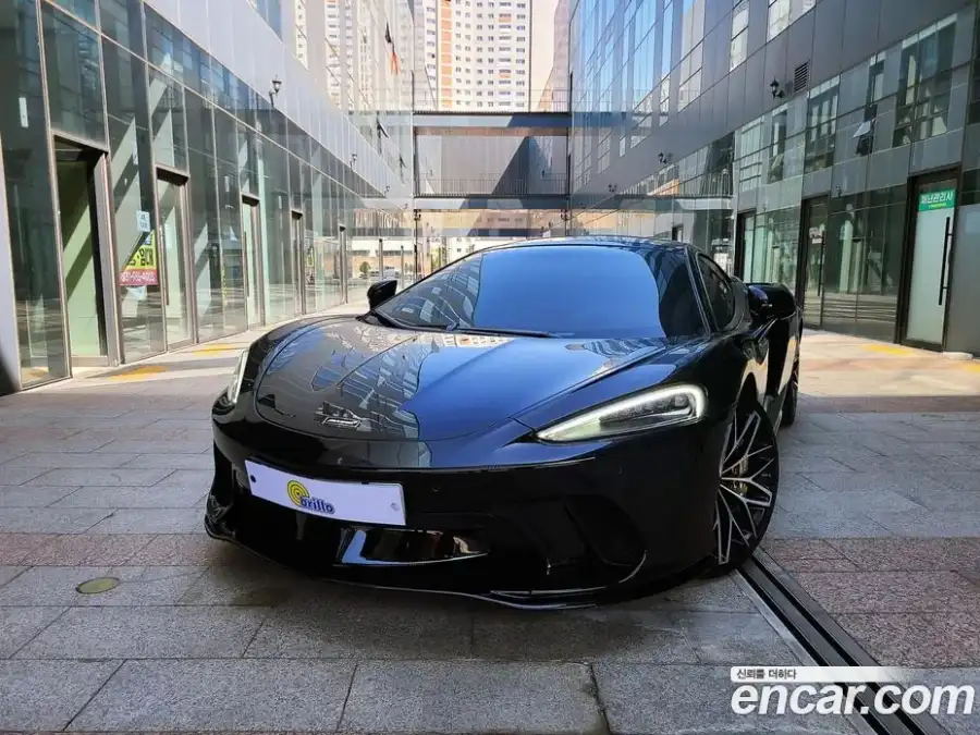 McLaren GT 4.0