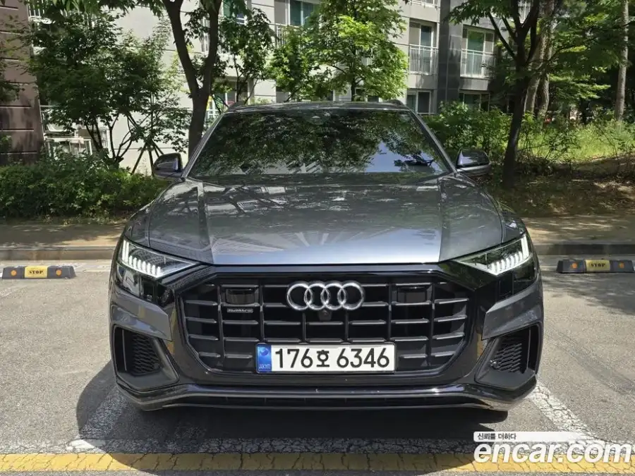 Audi Q8 55 TFSI Quattro Premium