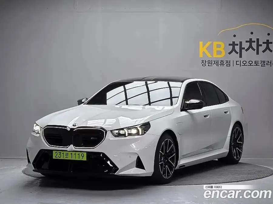 BMW M5 M5 Sedan