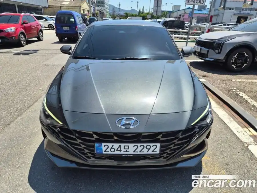 Hyundai Avante Modern