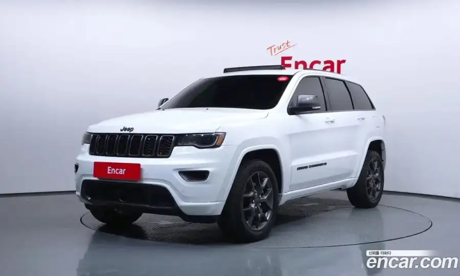 Jeep Cherokee 3.6 80th Edition