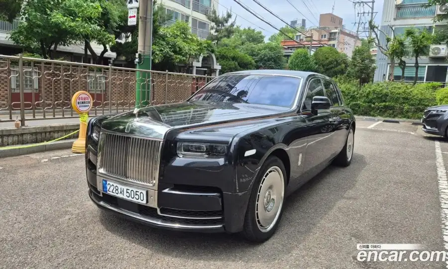 Rolls-Royce Phantom 6.7 V12