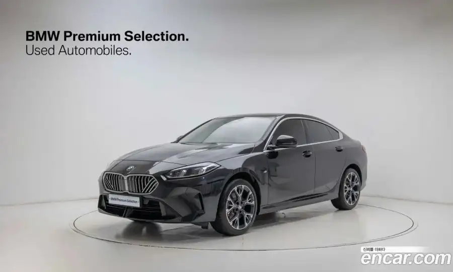BMW 2-Series 220 M Sport Design