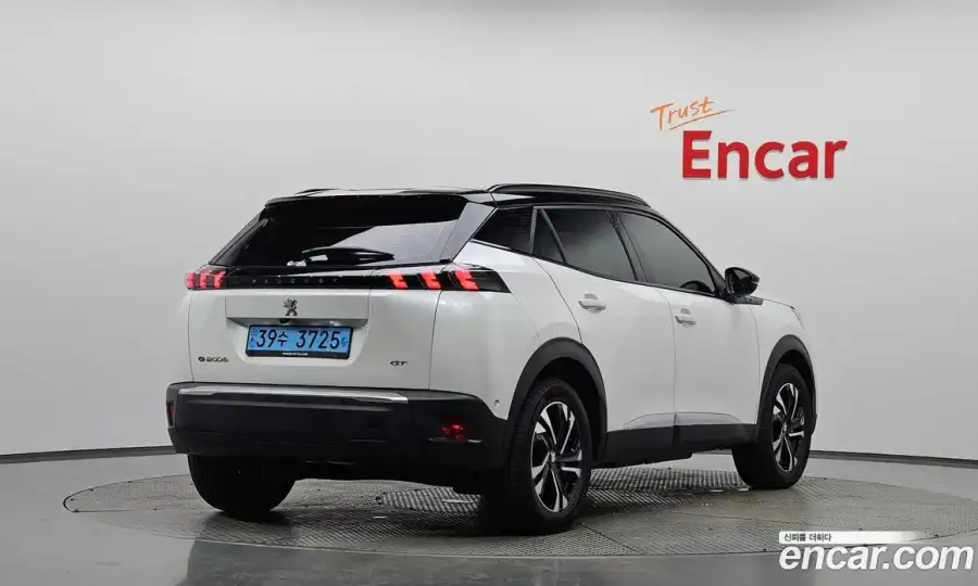 Peugeot 2008 EV GT