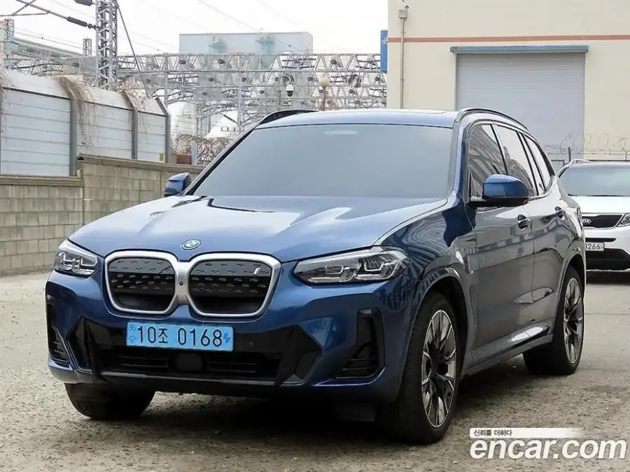 BMW iX3 M Sports