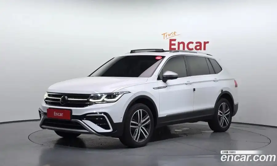 Volkswagen Tiguan 2.0 TSI Prestige