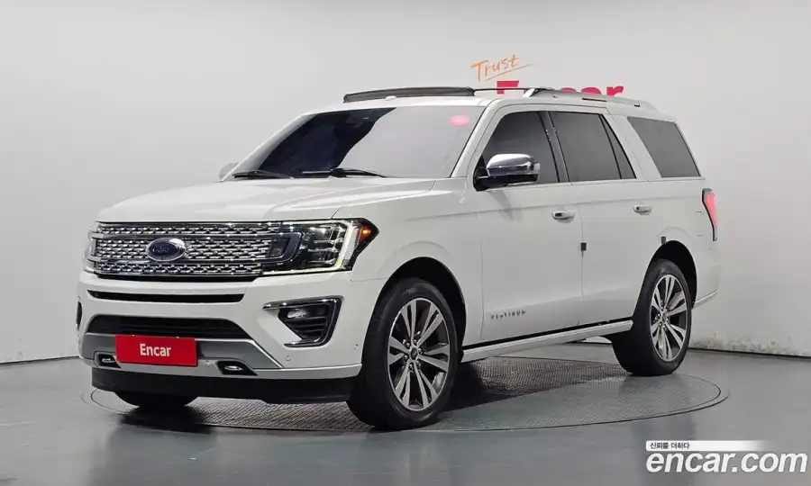 Ford Expedition Platinum 4WD