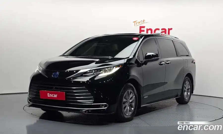Toyota Sienna 2.5 Hybrid AWD