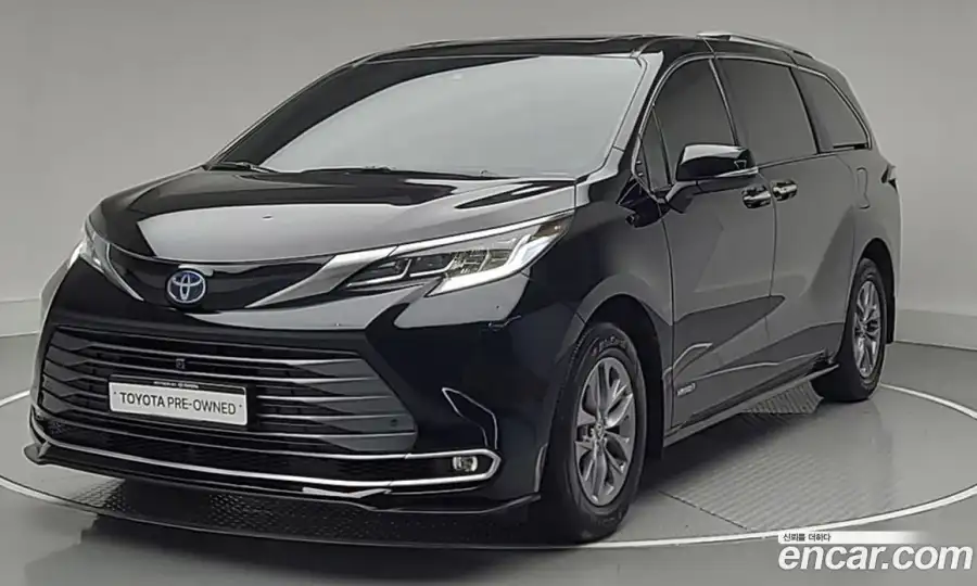 Toyota Sienna 2.5 Hybrid AWD