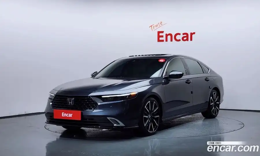 Honda Accord 2.0 Hybrid Touring