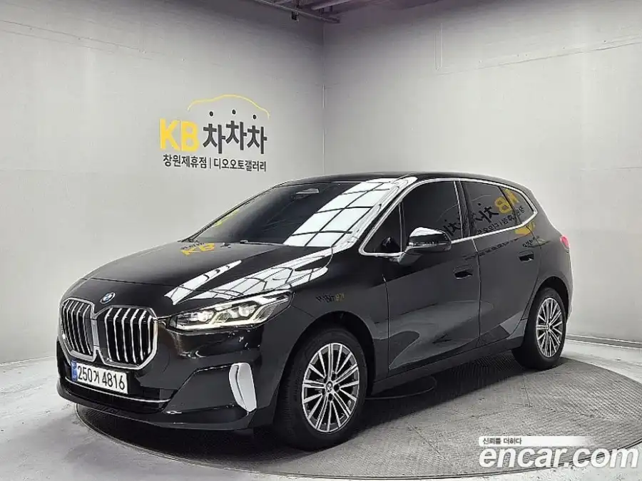 BMW 2-Series 220i Luxury