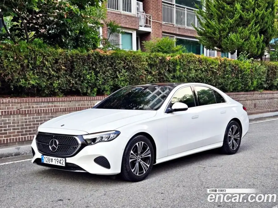 Mercedes-Benz E-Class E200 Avantgarde