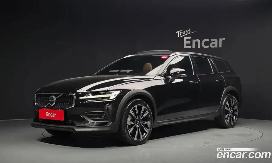 Volvo V60 B5 Ultimate AWD