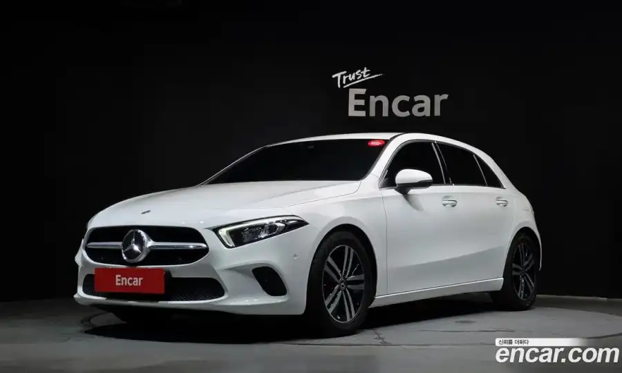 Mercedes-Benz A-Class A220 Hatchback