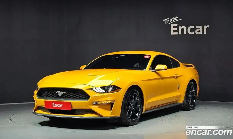 Ford Mustang Coupe