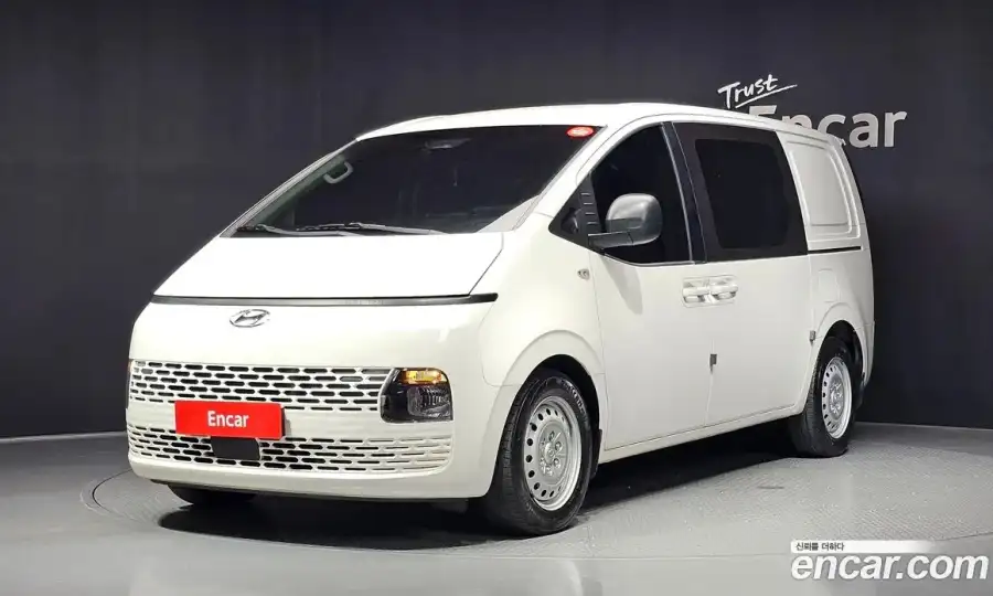 Hyundai Staria Cargo 5-Seater