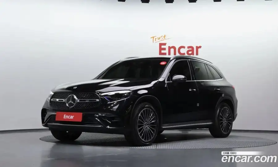Mercedes-Benz GLC-Class GLC300 4MATIC AMG Line