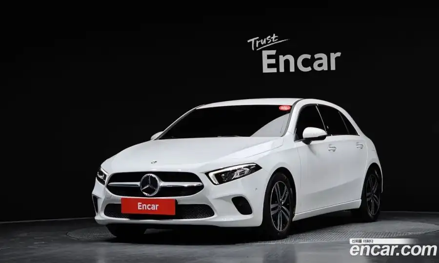 Mercedes-Benz A-Class A220 Hatchback
