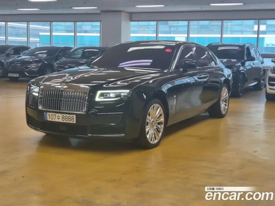 Rolls-Royce Ghost 6.7 V12