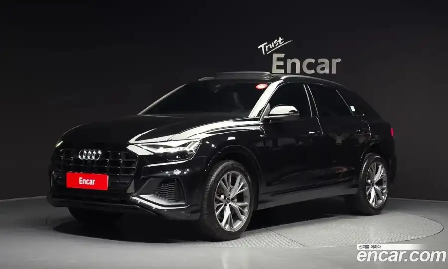 Audi Q8 55 TFSI Quattro Premium