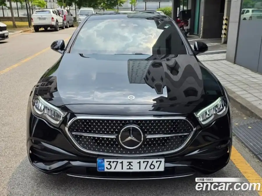 Mercedes-Benz E-Class E200 AMG Line