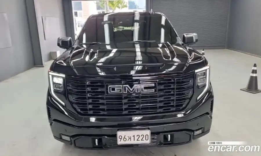GMC Sierra Denali-X
