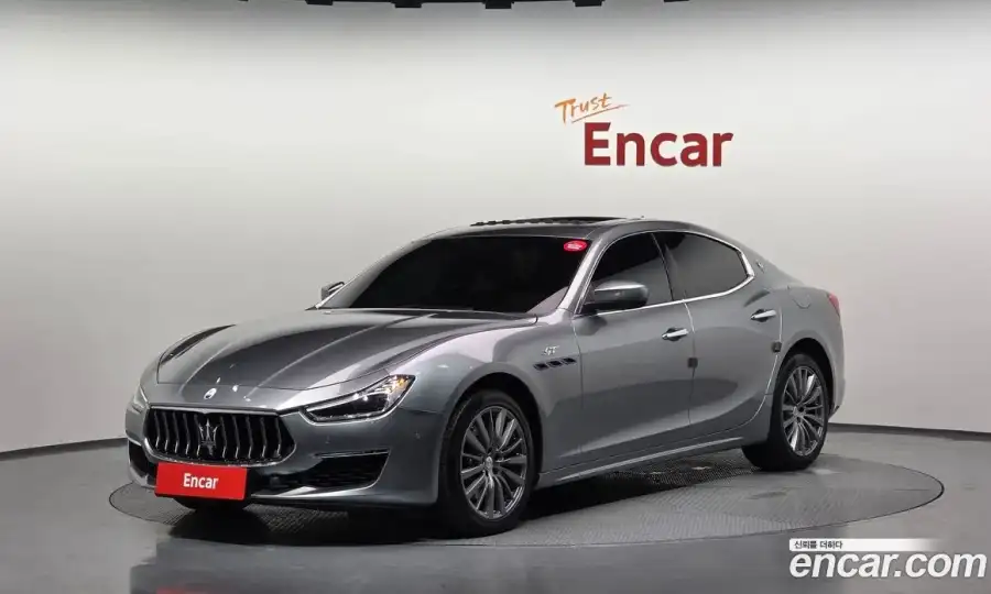 Maserati Ghibli 2.0 GT
