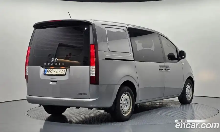 Hyundai Staria Cargo 5-Seater