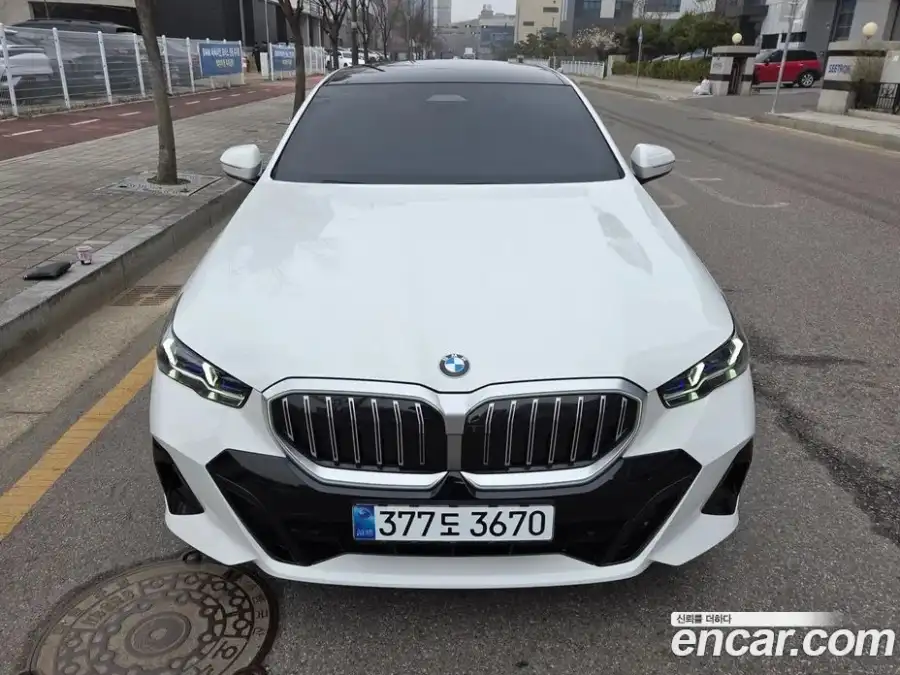 BMW 5-Series 520i M Sport