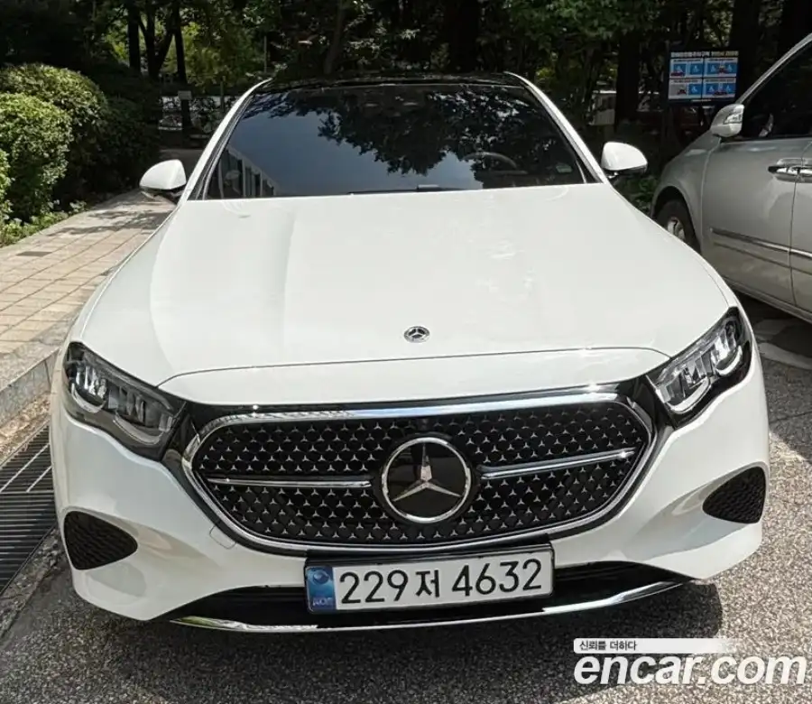 Mercedes-Benz E-Class E200 Avantgarde