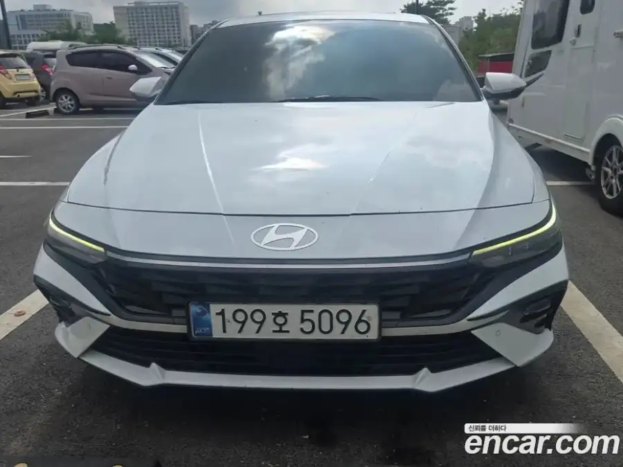 Hyundai Avante Modern