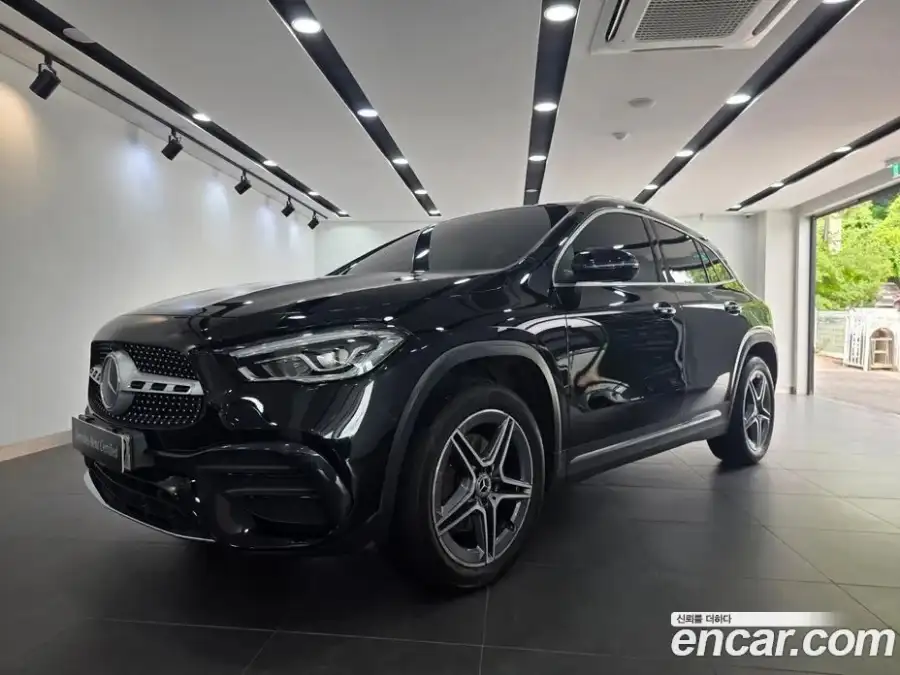 Mercedes-Benz GLA-Class GLA250 4MATIC