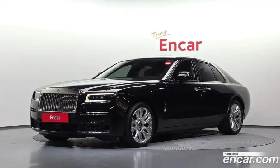 Rolls-Royce Ghost 6.7 V12