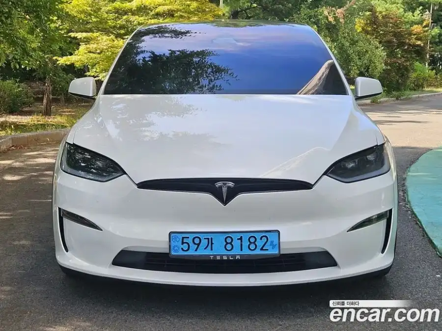 Tesla Model X AWD